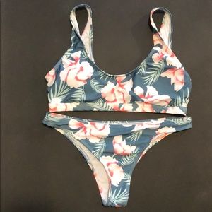 Zaful floral swimsuit🌺